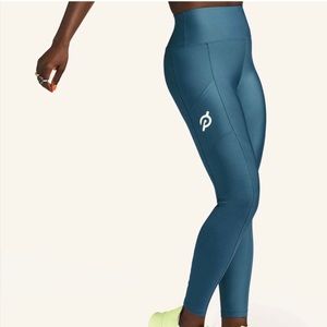 Women’s peloton show up leggings NWT size s blue